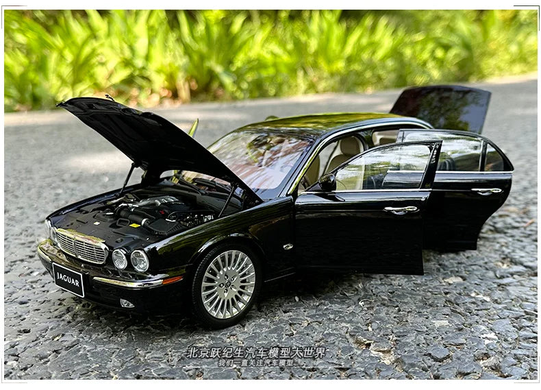 Almost Real AR 1/18 Jaguar XJ6 X350 Car models give gifts to friends Adult toys Birthday gifts to friends Company show metal