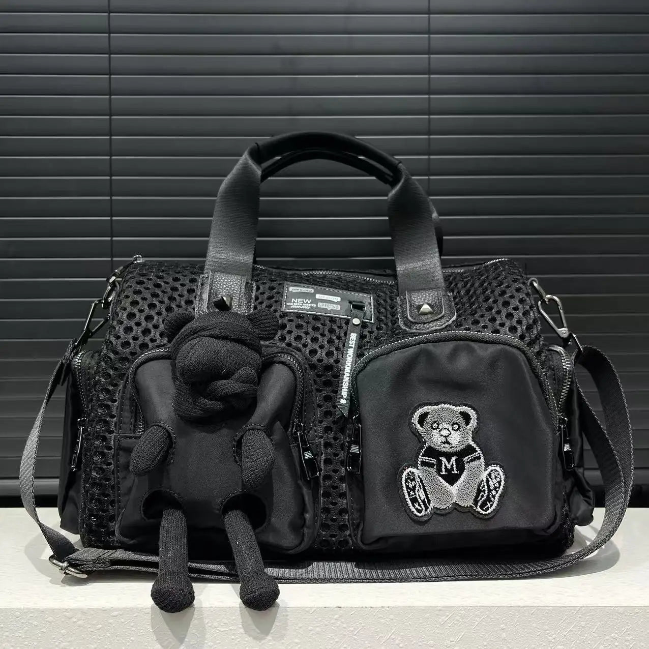 Ladies' fashionable mesh splicing casual handbag with multiple pockets, teddy bear doll, single shoulder diagonal cross bag