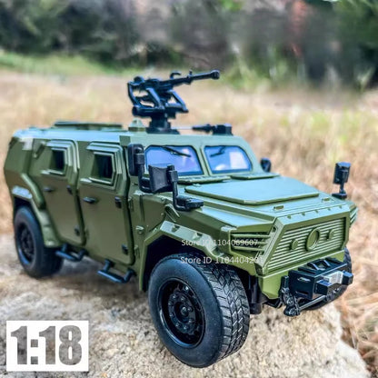 Dongfeng M-Terrain 1:18 Alloy Car Toys Miniature Model Diecast Military Vehicle Sound Light Pull Back Doors Opened Kid Xmas Gift