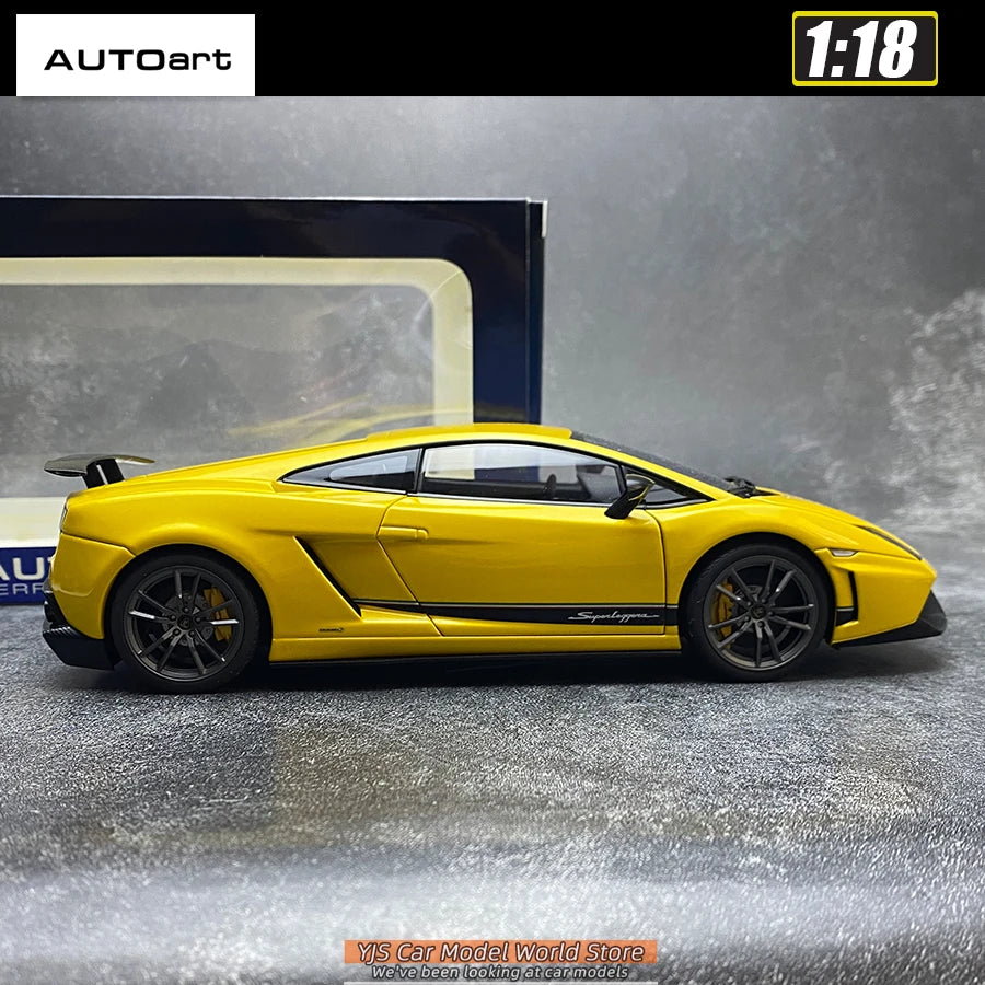 AUTOART 1/18 Lamborghini Gallardo LP570-4 Car model  Send to a friend  Personal collection Static ornamen