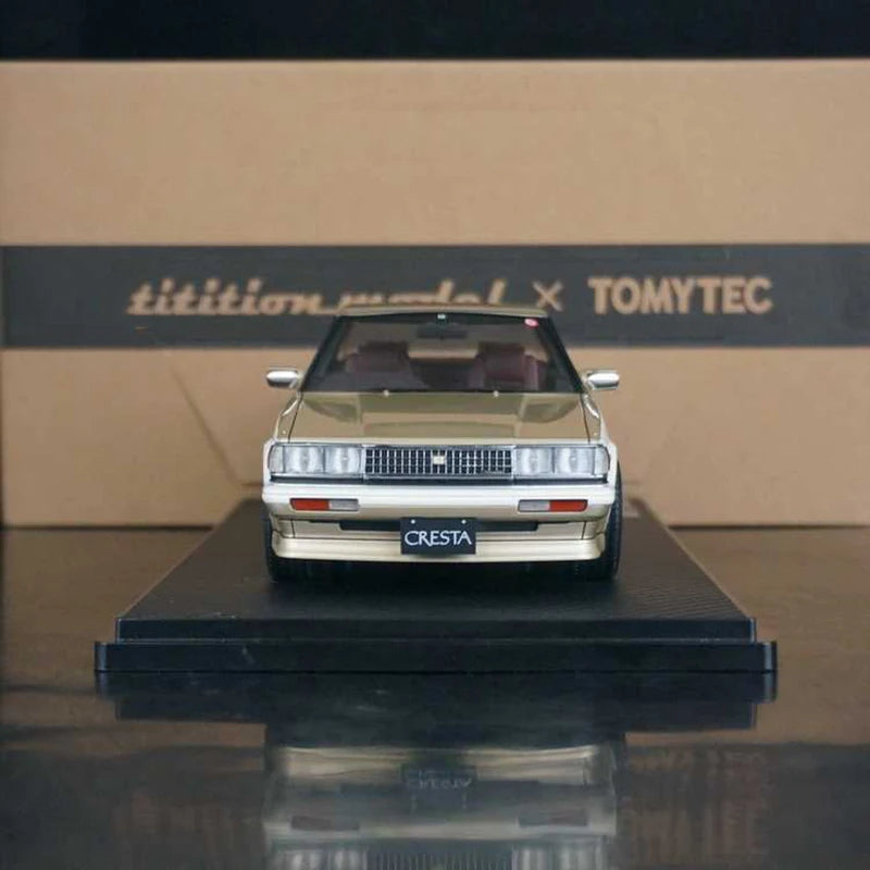 WELLY 1/18 TOYOTA Cresta GT Twin Turbo (GX71) 1984 Car Model