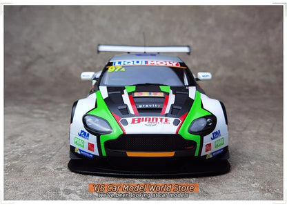 AUTOART Edition 1/18 Aston Martin VANTAGE V12 BATHURST 12HOUR #97 2015 Racing Car Model