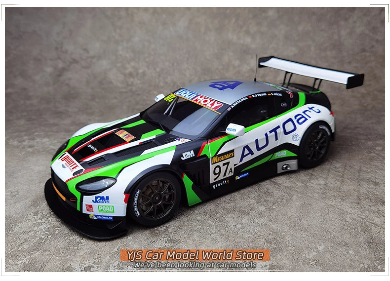 AUTOART Edition 1/18 Aston Martin VANTAGE V12 BATHURST 12HOUR #97 2015 Racing Car Model