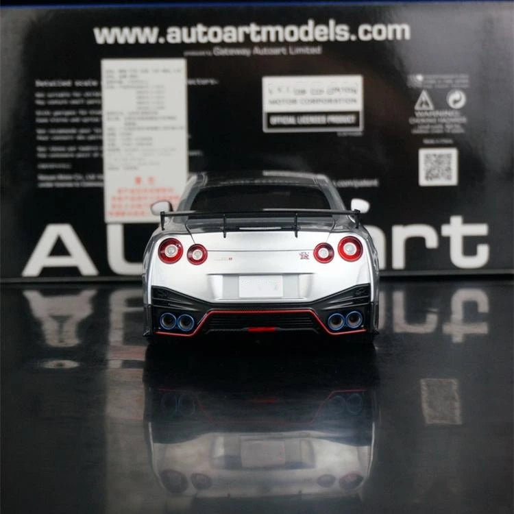 Autoart 1:18 R35 GTR 2022 JDM Simulation Limited Edition All Open Alloy Metal Static Car Model Toy Gift