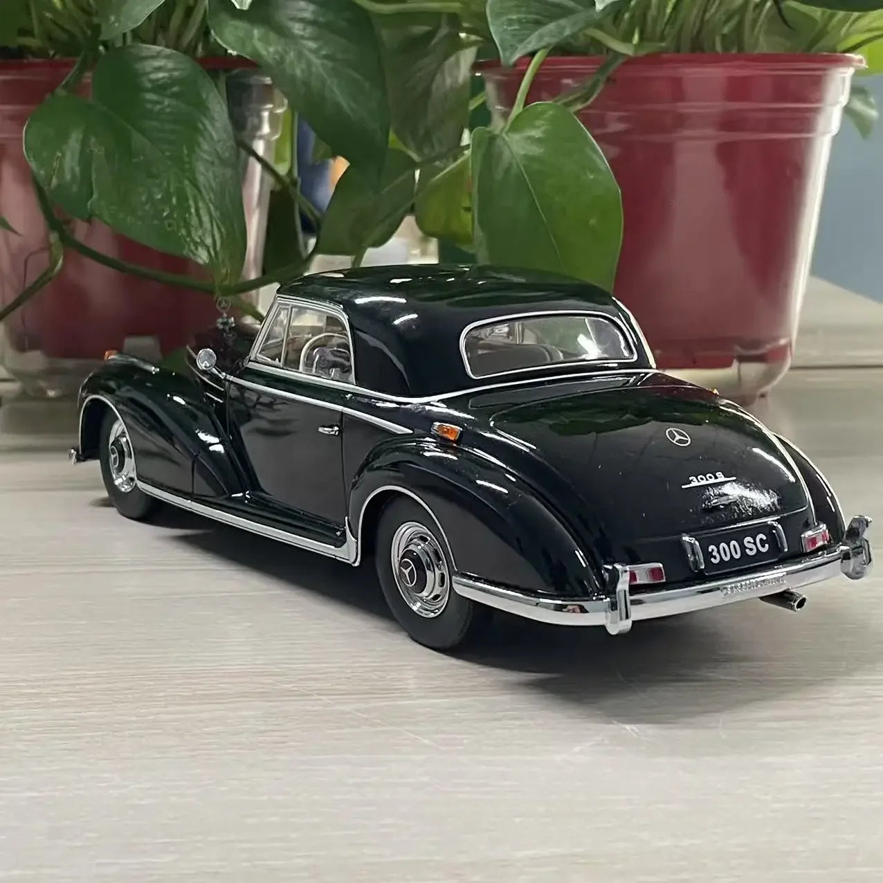 1:18 Benz Convertible Car Model Die-cast Alloy Collection 300 Sc Cabriolet 1957 & Coupe 1955 The Paint Defective