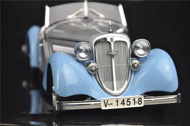 CMC 1:18 225 Roadster 1935 Simulation Limited Edition All Open Alloy Metal Static Car Model Toy Gift