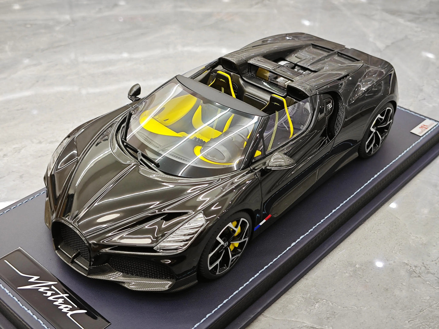 MR 1/18 Bugatti W16 Mistral Resin Motor Vehicle Toy Die-casting Metal Model Collection Boy Gifts