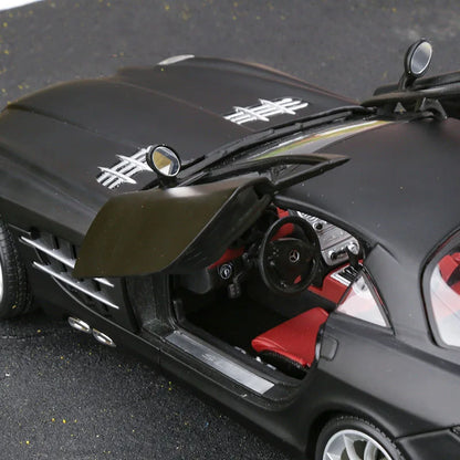 Mercedes-Benz SLR McLaren 1:18 Alloy Car Model Diecasts Metal Toy Sports Car Model Simulation Collection Gifts