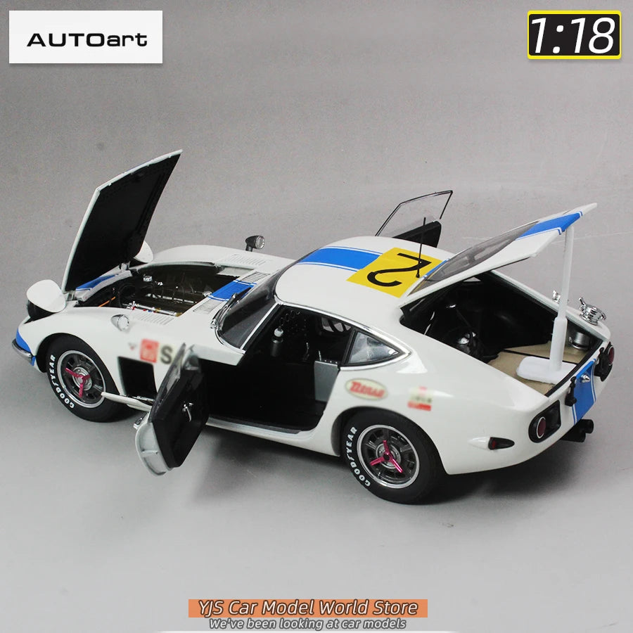 Autoart diecast model 1/18 2000 GT 1967 #2 Static Ornament Holiday Gift collection