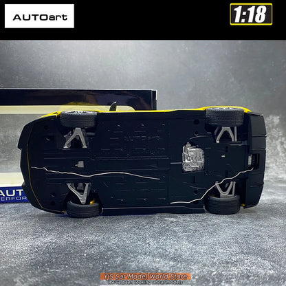 AUTOART 1/18 Lamborghini Gallardo LP570-4 Car model  Send to a friend  Personal collection Static ornamen