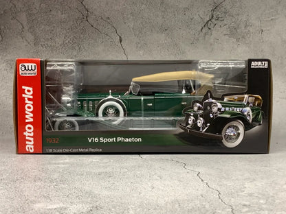 Auto World 1/18 V16 Sport Phaeton 1932 Vintage Car Model