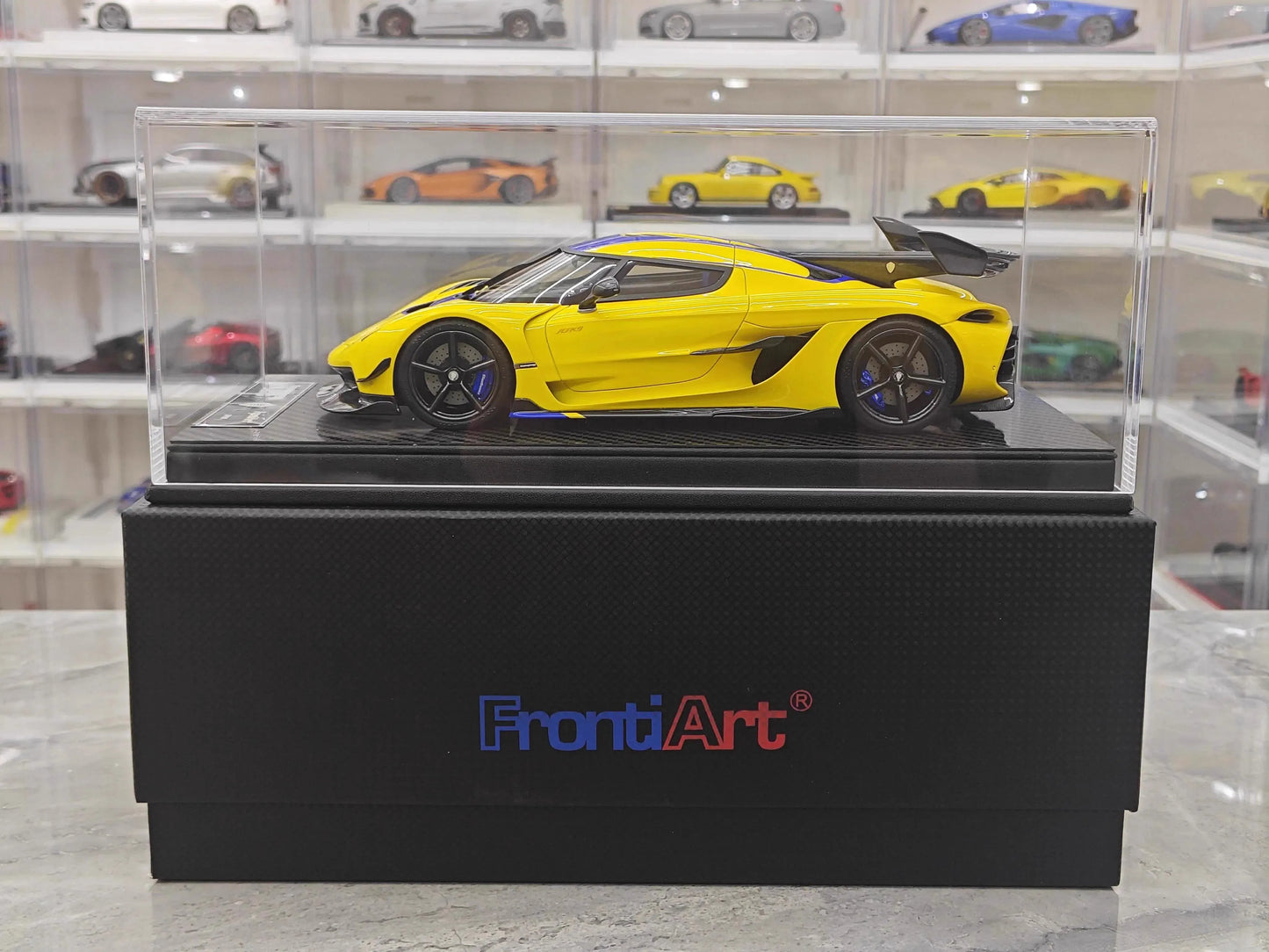 Frontiart Car Model 1/18 Koenigsegg Jesko Car Model Resin Model Limited Edition Cars Model Room Ornament Boy Collection Gift