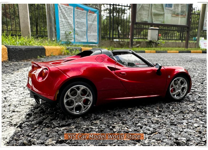 AUTOART 1/18 Alfa Romeo 4C Car Model