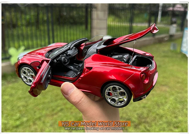 AUTOART 1/18 Alfa Romeo 4C Car Model