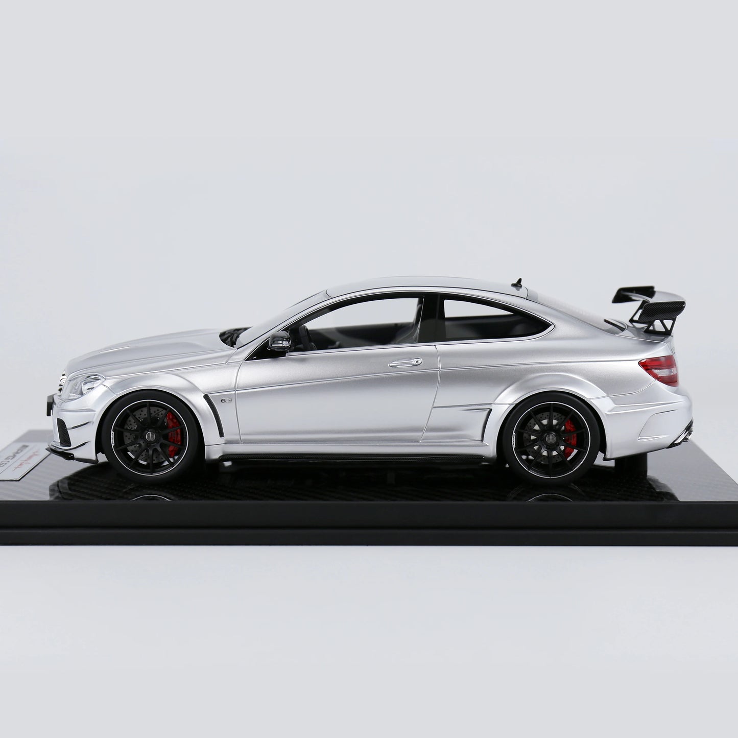 1/18  C 63 Black Series resin model Memory Line collectibles