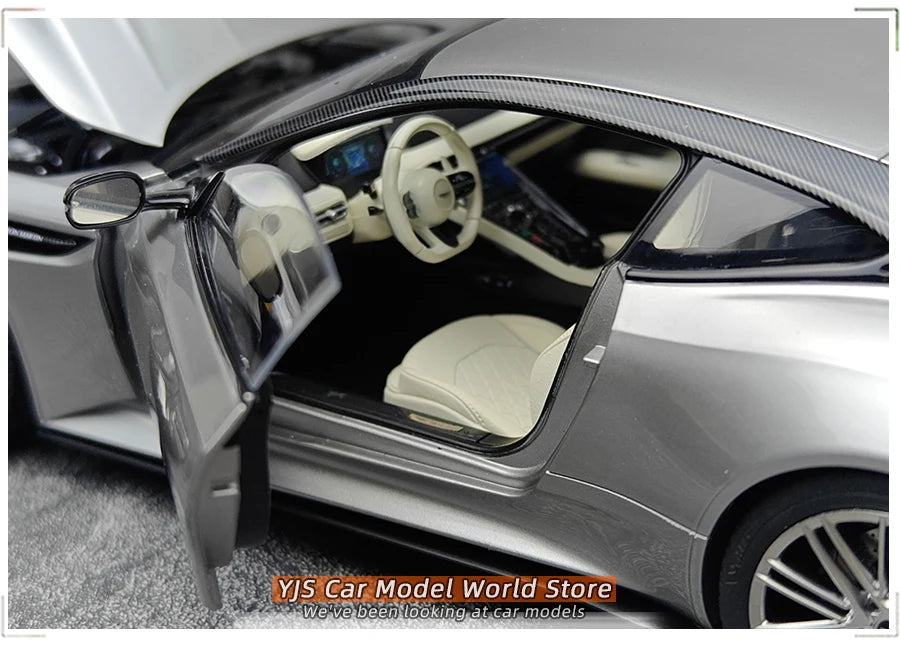 Xiao Guang 1/18 Aston Martin DB12 Car Model