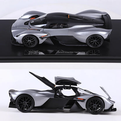 Maisto 1:18 2022 Valkyrie Green/Silver Alloy Model Car