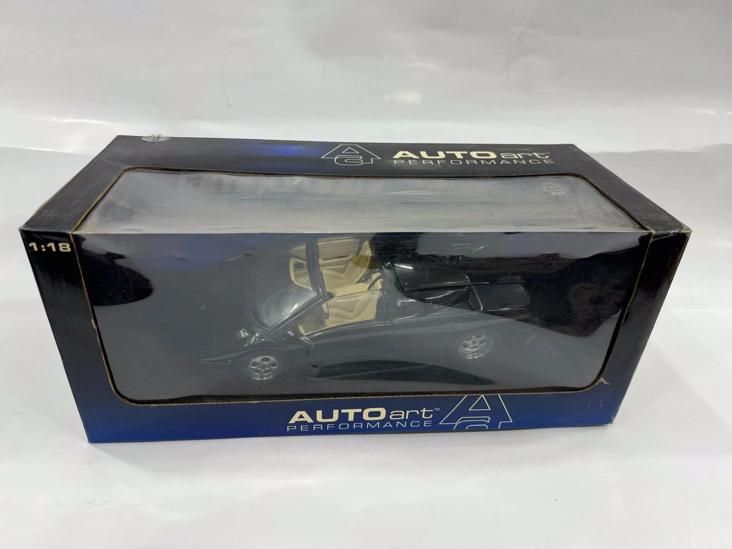 Autoart 1:18 Diablo VT Black Simulation Limited Edition All Open Alloy Metal Static Car Model Toy Gift