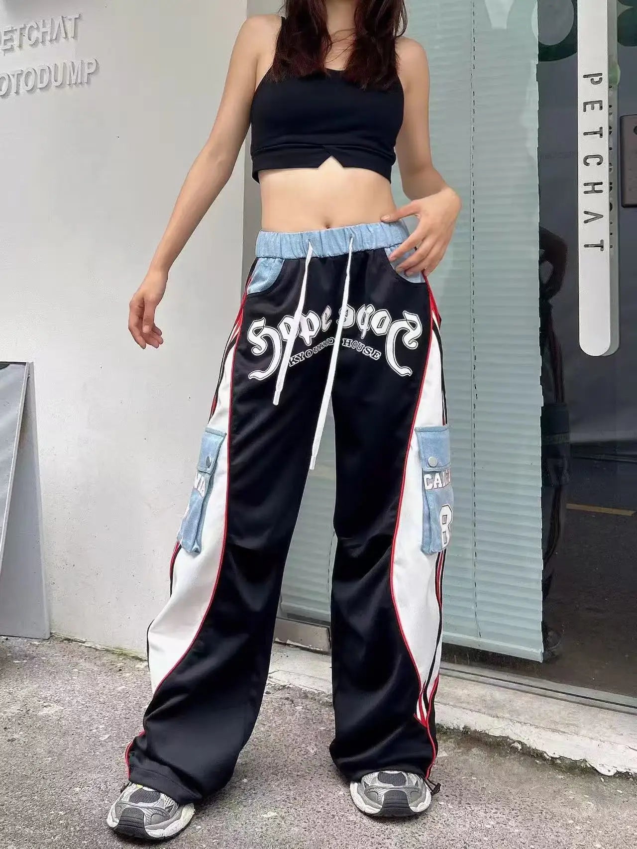 European Style Casual Pants for Women 2026 Spring Summer New Large Pocket Letter Print Embroidery Patchwork Denim Trousers Trendy