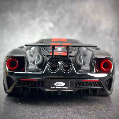 AUTOART 1:18 scale Ford GT ABS material Full Open car model Static Display Holiday gift collection Sports car model