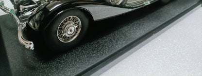 Cult 1:18 540K B 1936 Vintage Car Simulation Limited Edition Resin Metal Static Car Model Toy Gift