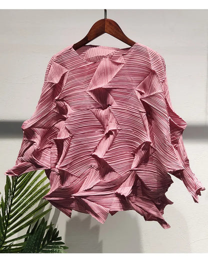 GVUW Elegant Diamond Pleated T-shirt Women Summer Fashion Three Quarter Sleeve O-neck Pullover Female Loose Clothing 17D585