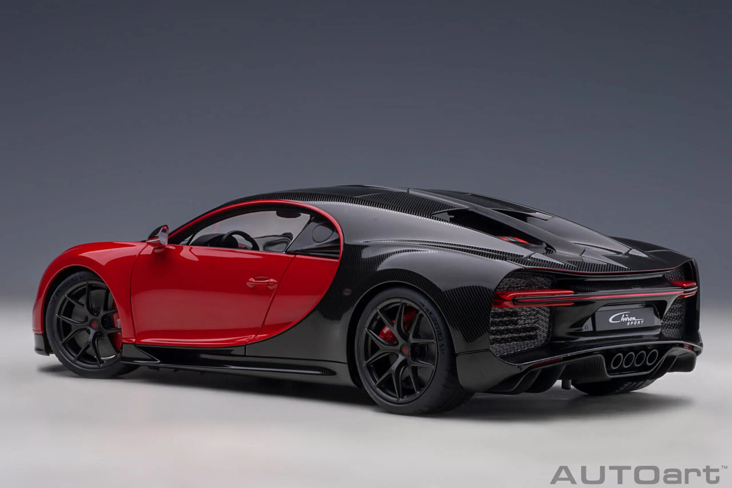 AUTOART New model 1/18 scale BUGATTI CHIRON SPORT 2019 Sports car model Static display Collection gift