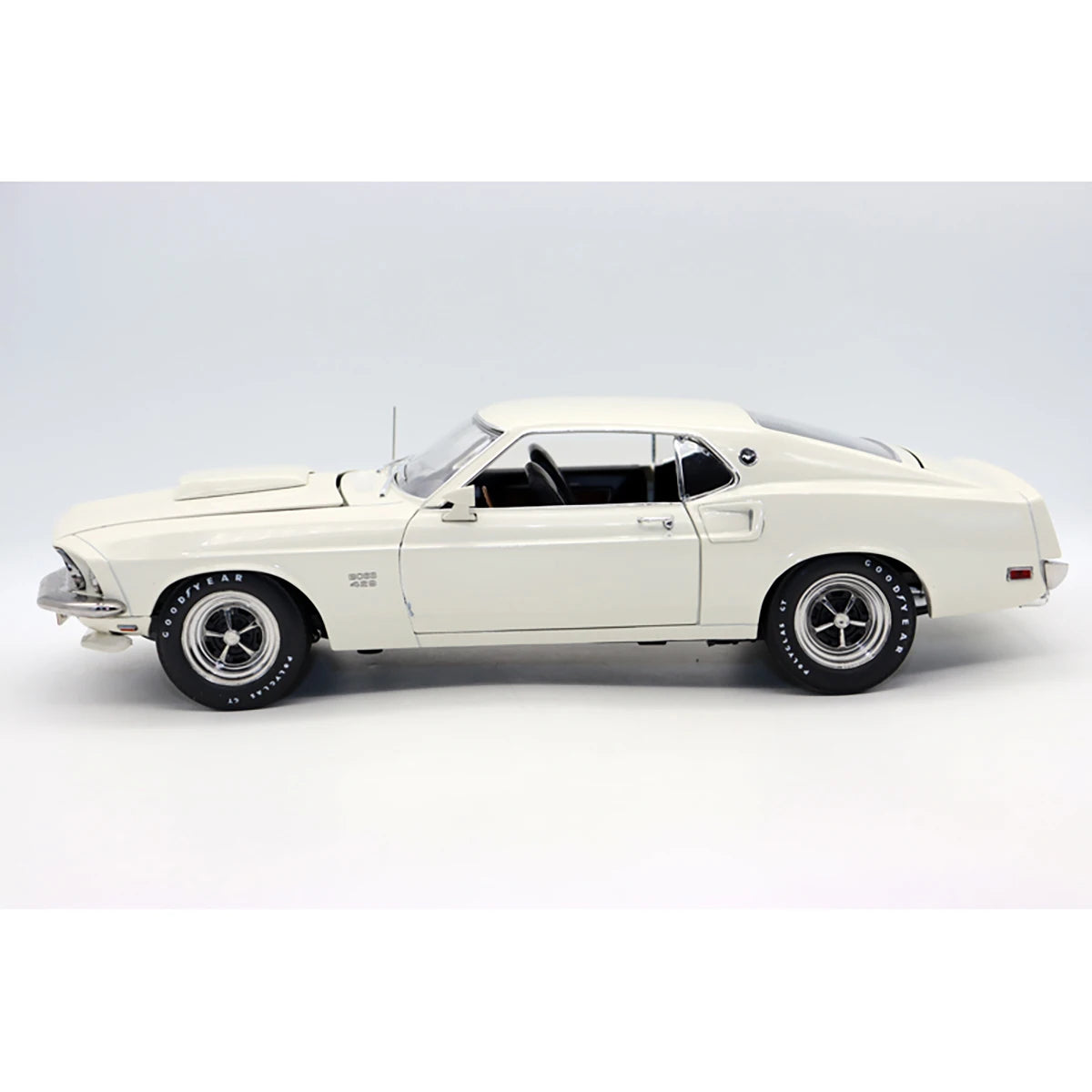 WELLY 1/18 Ford Mustang Boss 429 1969 Car Model