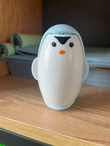 Washable Lint Remover Penguin Clothes Roller Portable Pet Hair Remover Dust Removal Eliminator Brush Hair Sticky Cleaning Tools