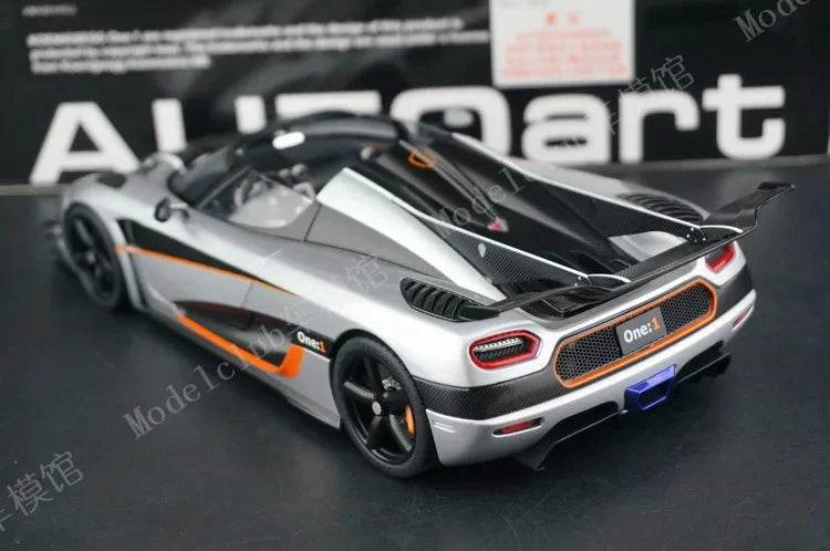 Autoart 1:18 One1 Simulation Limited Edition All Open Alloy Metal Static Car Model Toy Gift