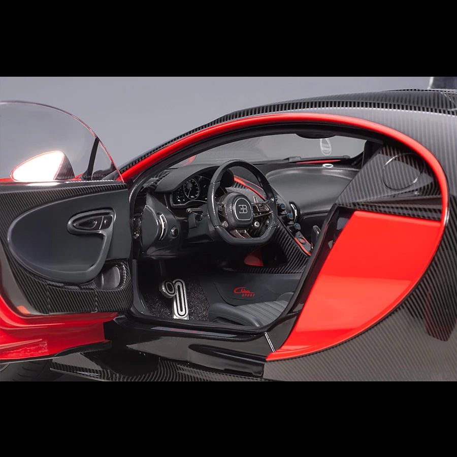 AUTOART New model 1/18 scale BUGATTI CHIRON SPORT 2019 Sports car model Static display Collection gift