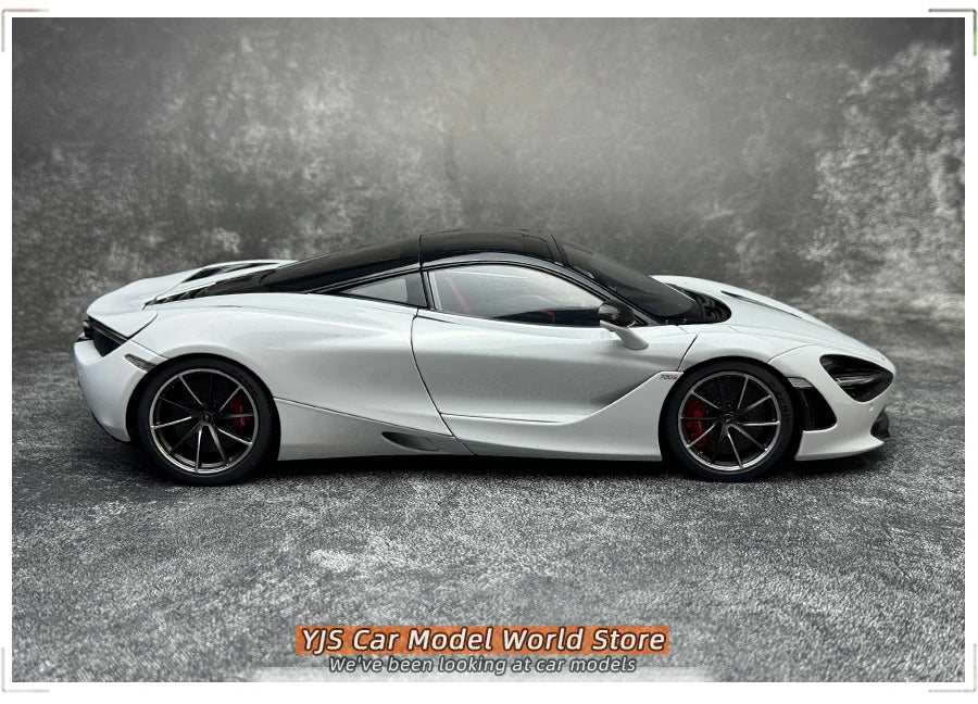 AUTOart 1:18 scale for McLaren 720S  Sports car model static display pieces holiday gift collection