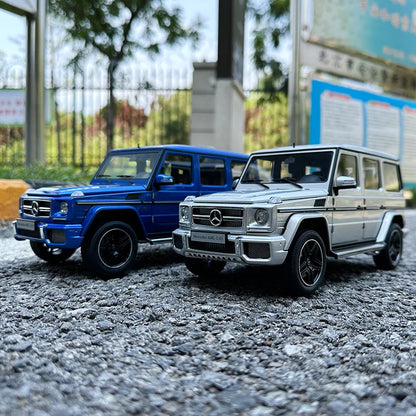 AUTOART 1:18 G63 2017 Car model SUV  Personal collection of holiday gifts