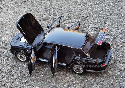 LCD 1/18 Car Model TOYOTA Century Car Model Simulation Model Diecast Model Collect Ornament Boy Custom Birthday Boy Toy Gift