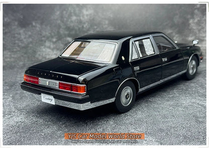 Almost Real Car model 1/18 Toyota Century alloy full open model 1997 black Static collection Collect Holiday gift