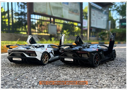 AUTOART 1/18 Lamborghini Aventador SVJ Car Model