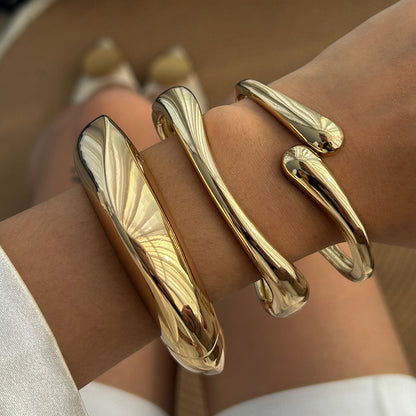 Exaggerated Metal Texture Light Luxury Geometric Irregular Wide Version Personalized Bracelet Female