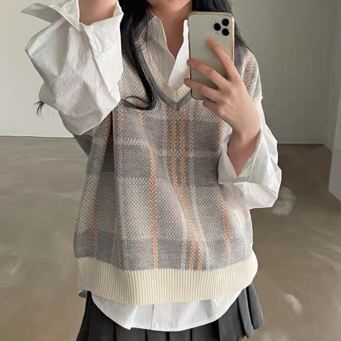 V-neck Sweater Vest Layered Knitted Loose Bottom White Shirt Women