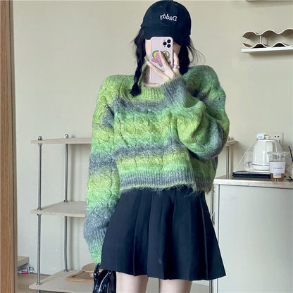 Age-defying Gradient Color Loose Short Knit Tops