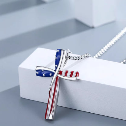 Fashionable Minimalist Versatile National Flag Pendant