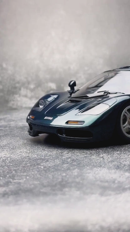 LCD model 1 New 1:18 FOR McLaren F1 XP5 alloy car model sports car static display gift collection for friends